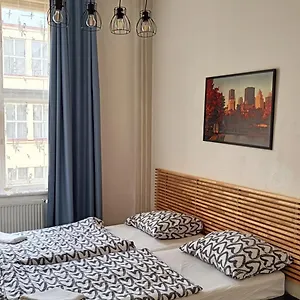 A - Centrum Hostal