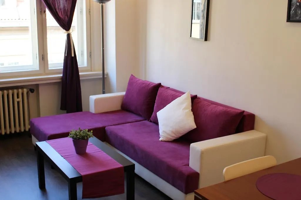 Go Native Prague Apartment Çek Cumhuriyeti